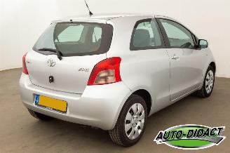 Toyota Yaris 1.0 VVTi + Airco picture 4
