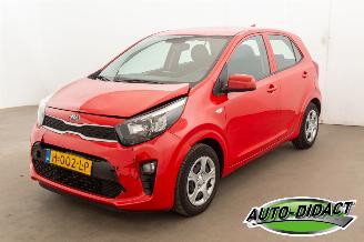 krockskadad bil auto Kia Picanto 1.0 MPi 41.106 km Comfort Plusline 2020/3