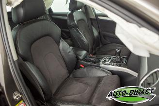 Audi A4 Avant 2.0 TDI Clima Navi Half Leder picture 16