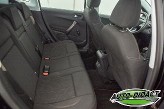 Peugeot 2008 1.2 PureTech 82.525 km Airco Navi Blue Lion picture 21