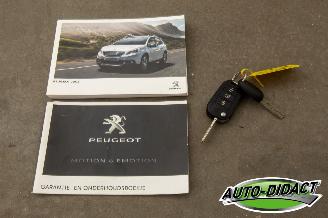 Peugeot 2008 1.2 PureTech 82.525 km Airco Navi Blue Lion picture 26