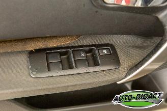 Nissan Qashqai 1.6 Pano Clima Navi picture 9
