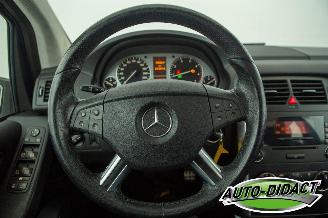 Mercedes B-klasse 200 Automaat Pano picture 5