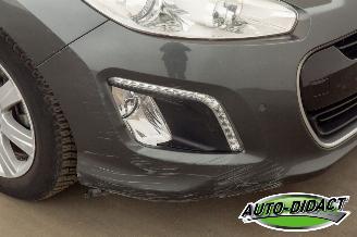 Peugeot 308 1.6 VTi 105.889 km Clima Navi Leder Style picture 32