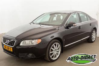 uszkodzony samochody osobowe Volvo S-80 3.0 T6 AWD Automaat Clima Navi Camera Leder Summum 2009/6