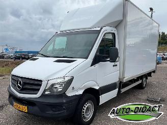skadebil bedrijf Mercedes Sprinter 314 2.2 CDI 432 HD Airco Laadklep MOTORSCHADE 2017/1