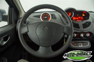 Renault Twingo 1.2-16V 66.591 km Airco Collection picture 5