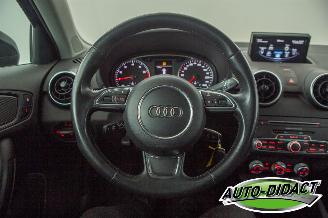 Audi A1 1.0 TFSI Airco Navi picture 5