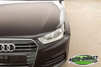 Audi A1 1.0 TFSI Airco Navi picture 30