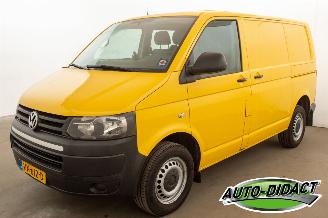 skadebil bedrijf Volkswagen Transporter 2.0 TDI L1H1 BM Airco 2015/2