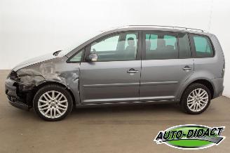 Volkswagen Touran 1.9 TDI Automaat 7persoons Clima picture 31