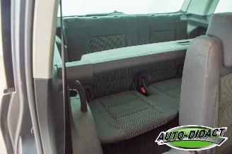 Volkswagen Touran 1.9 TDI Automaat 7persoons Clima picture 18
