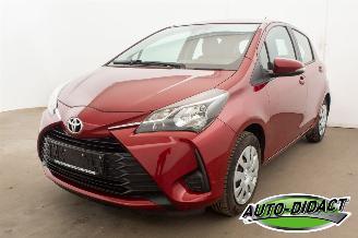 Schadeauto Toyota Yaris 1.5 Airco Camera 2020/9