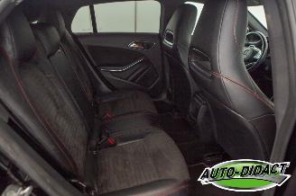 Mercedes Cla-klasse 200d Automaat Airco Navi Leder picture 24