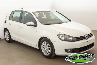 Volkswagen Golf 1.6 TDI Clima picture 2