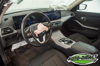 BMW 3-serie 318i Automaat Digi Dash Clima Navi picture 23