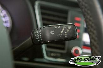 Seat Leon 1.6 TDI Clima Navi Camera Style Connect Ecomotive picture 18