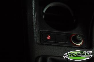 Volkswagen Up! 1.0 high up! Airco Pano BlueMotion picture 9