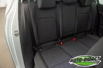 Volkswagen Golf 1.0 TSI 3129 km Clima Navi Camera Life Business picture 21