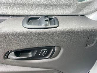 Ford  Transit 2.0 Automaat 46.526 km picture 10