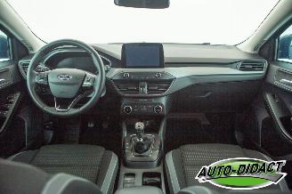 Ford Focus 1.0 EcoBoost Hybrid Clima Navi Connected picture 23