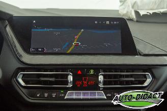 BMW 1-serie 118i Automaat Digi Dash Camera Clima Navi picture 7