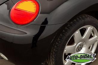 Volkswagen New-beetle 2.0 Cabriolet Highline Airco picture 23