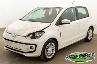 Schadeauto Volkswagen Up! 1.0 high up! Airco BlueMotion 2016/5