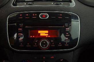 Fiat Punto 0.9 TwinAir Street Airco picture 7