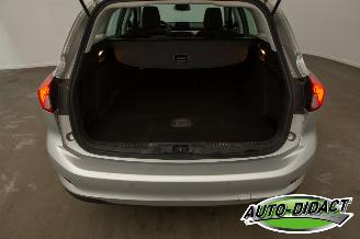 Ford Focus 1.0 EcoBoost Hybrid Clima Navi Camera Trend Edition Business picture 37