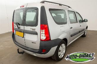 Dacia Logan 1.6 Lauréate picture 4