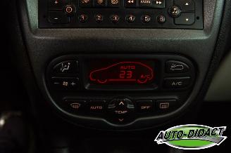 Peugeot 206 CC 2.0-16V Clima Leder picture 9