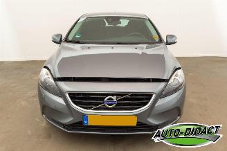 Volvo V-40 1.6 T2 Clima Navi MOTORSCHADE Kinetic picture 34