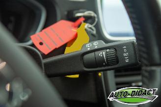 Volvo V-40 1.6 T2 Clima Navi MOTORSCHADE Kinetic picture 16