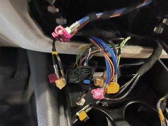 BMW 5-serie 520i Top Staat  !!! Pano Autom High Executive Edition picture 46