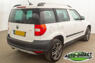 Skoda Yeti 1.2 TSI Automaat Airco Navi Ambition picture 4