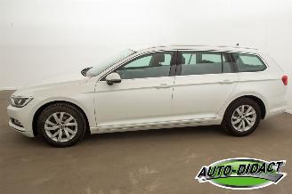 Volkswagen Passat 1.6 TDI Automaat Clima Navi Comfortline Business picture 35