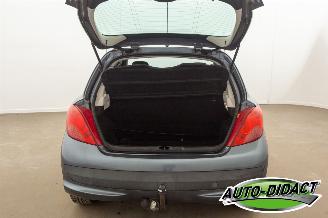 Peugeot 207 1.4-16V Airco Color-line picture 33