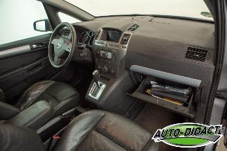 Opel Zafira 2.2 Automaat 7p Cosmo picture 17