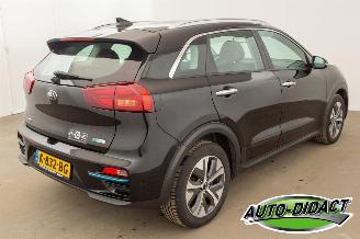 Kia e-Niro DynamicLine 64 kWh Camera Clima Navi picture 4