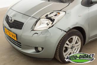 Toyota Yaris 1.3 VVTi Automaat Clima Luna MMT picture 27