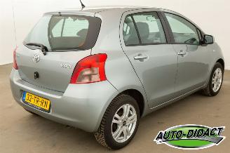 Toyota Yaris 1.3 VVTi Automaat Clima Luna MMT picture 4