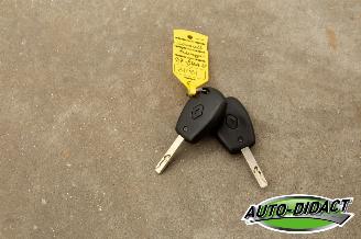 Renault Twingo 1.2-16V Automaat 114.402 km NAP Dynamique picture 22