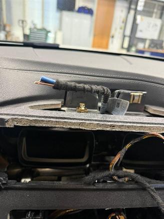 BMW 3-serie 318i M Sport Edition Automaat Leder picture 45