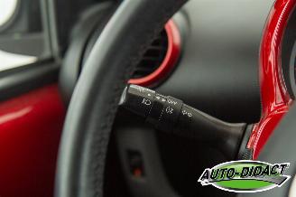 Toyota Aygo 1.0-12V Automaat Airco Aspiration Red Navigator picture 13