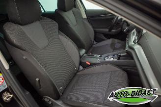 Skoda Octavia 1.0 e-TSI Dak schade Business Edition picture 17