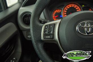 Toyota Yaris 1.0 Airco Life picture 12