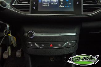 Peugeot 308 SW 1.6 Allure Navi Pano Camera picture 10