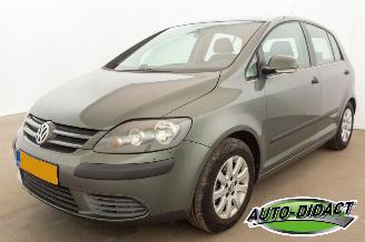 uszkodzony samochody osobowe Volkswagen Golf plus 1.6 FSI Automaat Airco Comfortline 2006/9