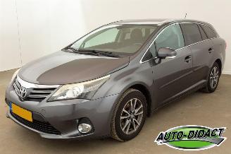 Auto incidentate Toyota Avensis 1.8 VVTi Clima Navi Business 2014/4